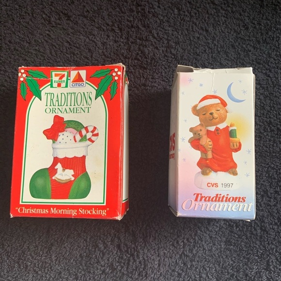 2 Vintge Christmas Ornaments 1992 & 1997 - Picture 2 of 6
